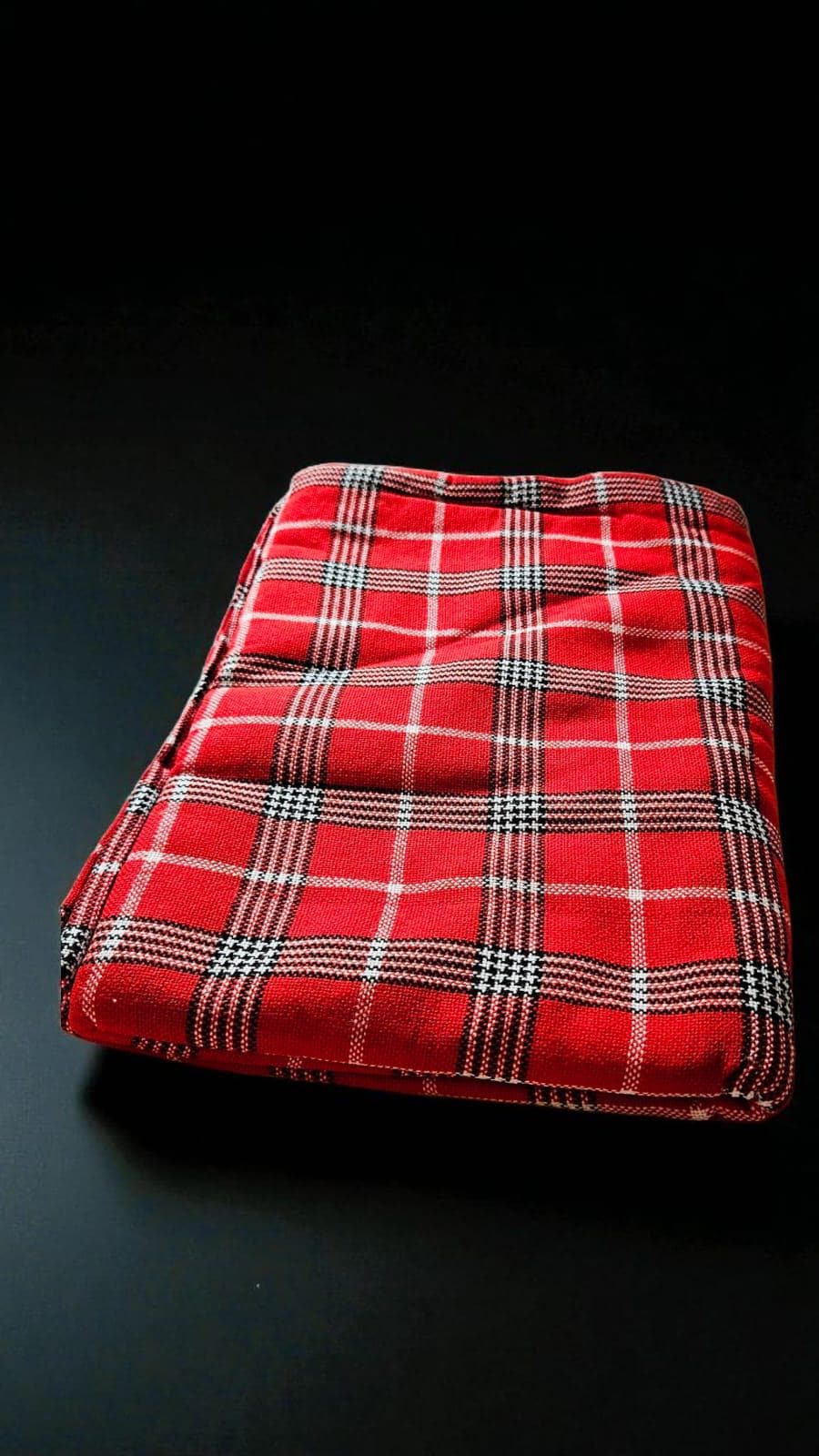 Kenyan Maasai Shuka Blanket | Maasai Fabric | Kikoy Kikoi Kenia | African Safari Throw Sarong Shawl Blankets | Massai Tuch | Kenya Stoff